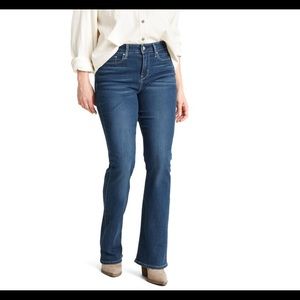 Signature Levi Strauss - Brand New With Tags